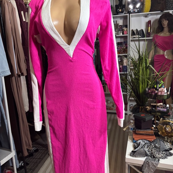 Dress - Picture 4 of 5